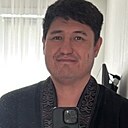 Знакомства: Макс, 42 года, Астана