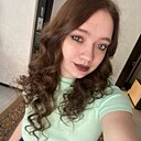 Знакомства: Алёнка, 22 года, Курск