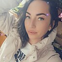 Знакомства: Svetlsna, 35 лет, Алматы