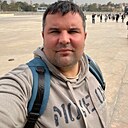 Знакомства: Максим, 34 года, Калининград