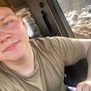 Знакомства: Илья, 22 года, Владимир