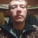 Знакомства: Кирилл, 25 лет, Батайск