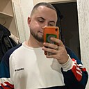 Знакомства: Денис, 27 лет, Калуга