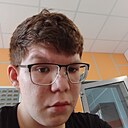 Знакомства: Данила, 18 лет, Новотроицк