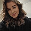 Знакомства: Karishka, 29 лет, Львов