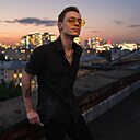 Знакомства: Vladislav, 25 лет, Москва