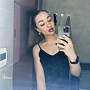 Знакомства: Виктория, 28 лет, Санкт-Петербург