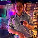 Знакомства: Артем, 31 год, Калуга