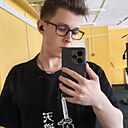 Знакомства: Антон, 18 лет, Чусовой