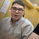 Знакомства: Игорь, 18 лет, Старый Оскол