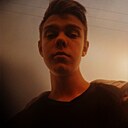 Знакомства: Клим, 21 год, Брянск