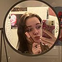 Знакомства: Даниэла, 18 лет, Москва