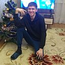 Знакомства: Максим, 24 года, Гомель