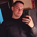 Знакомства: Виталий, 31 год, Москва