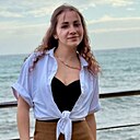 Знакомства: Крис, 28 лет, Симферополь