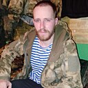 Знакомства: Максим, 35 лет, Боровичи