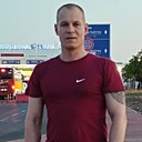 Знакомства: Макс, 35 лет, Луганск