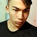 Знакомства: Виталий, 26 лет, Холмск