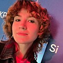 Знакомства: Полина, 25 лет, Санкт-Петербург