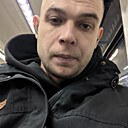 Знакомства: Максим, 32 года, Королев