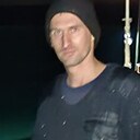 Знакомства: Толя, 28 лет, Славянка