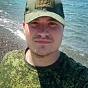 Знакомства: Артём, 26 лет, Луганск