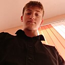 Знакомства: Матвей, 20 лет, Симферополь