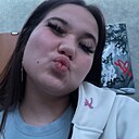 Знакомства: Елизавета, 20 лет, Челябинск