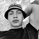 Знакомства: Олег, 25 лет, Донецк