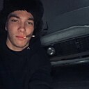 Знакомства: Артём, 19 лет, Первоуральск