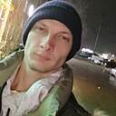 Знакомства: Александр, 32 года, Новомосковск