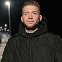 Знакомства: Максим, 26 лет, Калининград