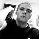 Знакомства: Иван, 20 лет, Луганск