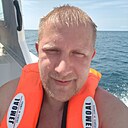 Знакомства: Виктор, 36 лет, Комсомольск-на-Амуре
