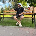 Знакомства: Рустем, 35 лет, Рудный