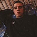 Знакомства: Егор, 18 лет, Татарск