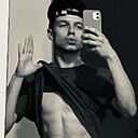 Знакомства: Влад, 19 лет, Киров