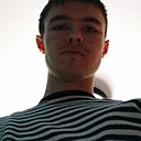 Знакомства: Илья, 18 лет, Саратов
