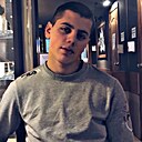 Знакомства: Артем, 31 год, Южно-Сахалинск