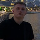 Знакомства: Максим, 22 года, Астана