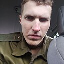 Знакомства: Илья, 26 лет, Новополоцк