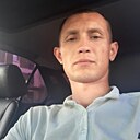 Знакомства: Виталий, 32 года, Рудный