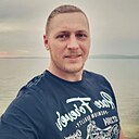 Знакомства: Виктор, 35 лет, Братск