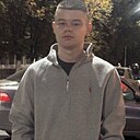 Знакомства: Максим, 18 лет, Шахты