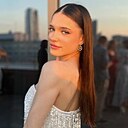 Знакомства: Анна, 20 лет, Екатеринбург