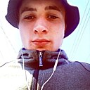 Знакомства: Геннадий, 23 года, Лутугино