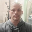 Знакомства: Виктор, 41 год, Великий Новгород