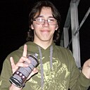 Знакомства: Данила, 19 лет, Орша