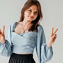 Знакомства: Анастасия, 18 лет, Донецк