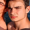 Знакомства: Дмитрий, 19 лет, Мулино